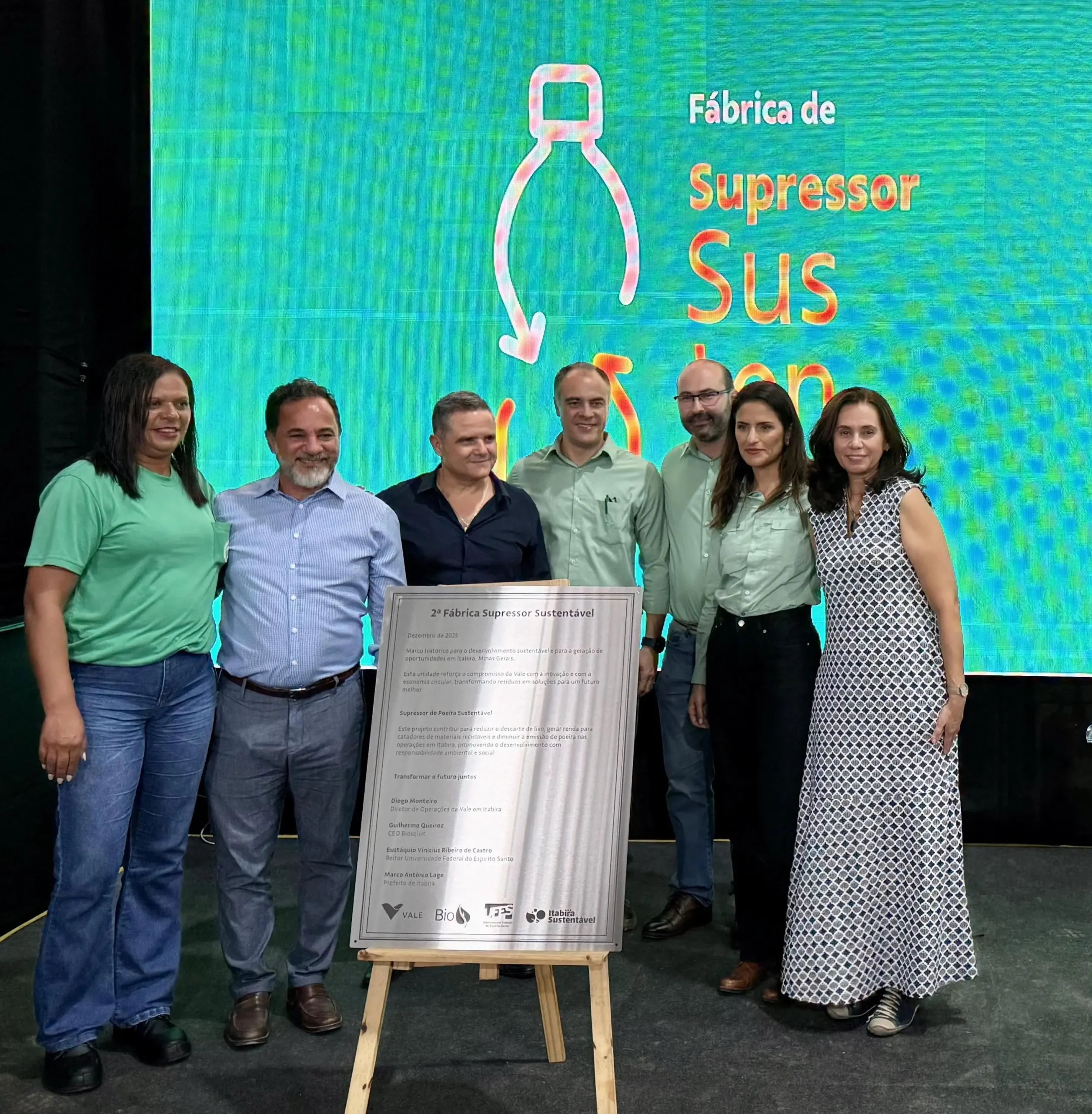 Supressor de poeira sustentável, desenvolvido pela Vale em parceria com a Ufes, chega a Itabira (MG)